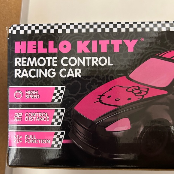 HELLO Kitty Remote Control Racing Car 🚘 - Picture 2 of 7